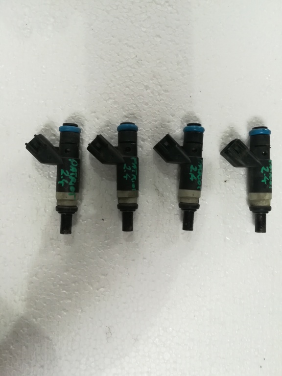 Injector Jeep Patriot 2.4 125kw motor ED3 4X4 2007 2008 2009 2010