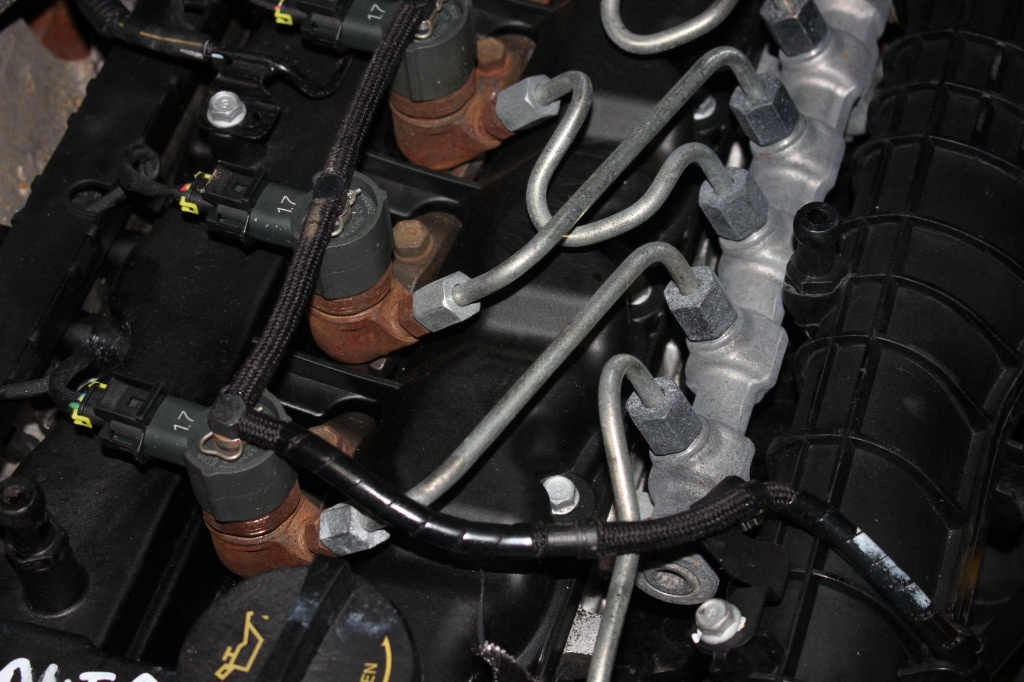 Injector Kia Sportage (SL) 2010-2015 1.7 CRDI 0445110411