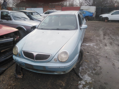 Injector Lancia Lybra 2000 Sedan 1.6 benzina