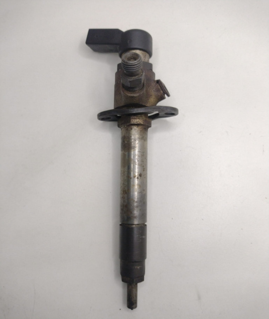 Injector Land Rover 2.7 TDV6, cod 4H2Q-9