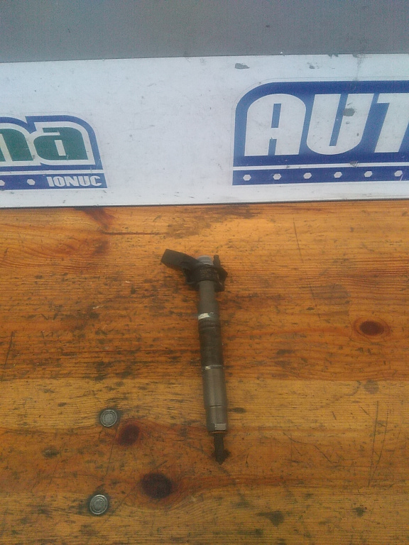 Injector MERCEDES 300C 2004-2010 3.0 CRD