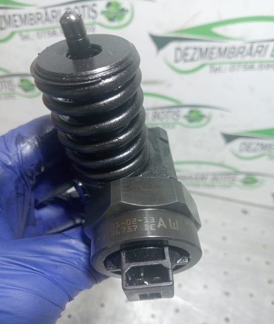 Injector motorina 038 130 073 ac/AW Bosc