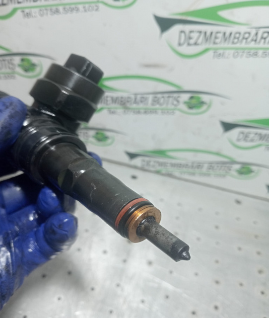 Injector motorina 038 130 073 ac/AW Bosc