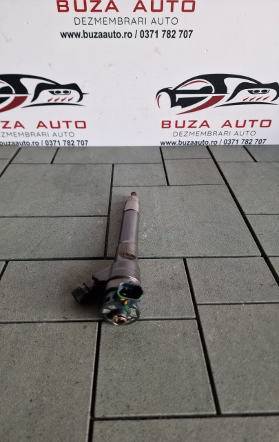 Injector motorina Cod: 0445110546 Mercedes-Benz Vito W447 [2014 - 2020] Mixto minivan 4-usi 111 CDI MT L2 (114 hp)