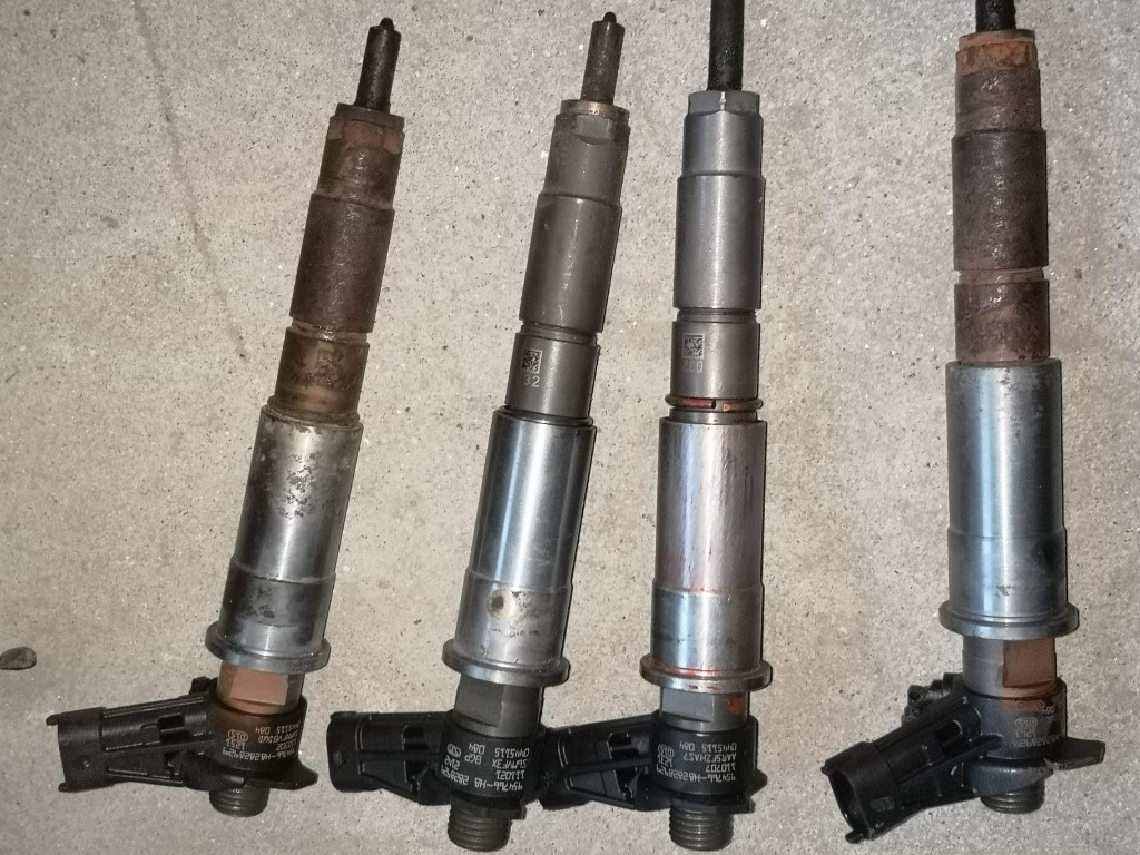 Injector Nissan Qashqai 2.0 Dci 0445115084 Injector Nissan Qashqai 2.0 Dci 0445115084