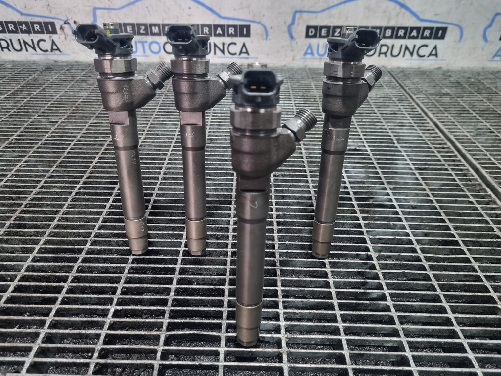 Injector Nissan Qashqai Facelift 1.6 Dci 2010 - 2013 130CP R9M Euro 5 0445110414