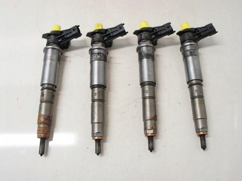 Injector Nissan X-Trail 2.0 dci 0445115007