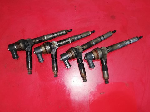 Injector Opel Astra H 1.7 Cdti 101 cp 0445110175