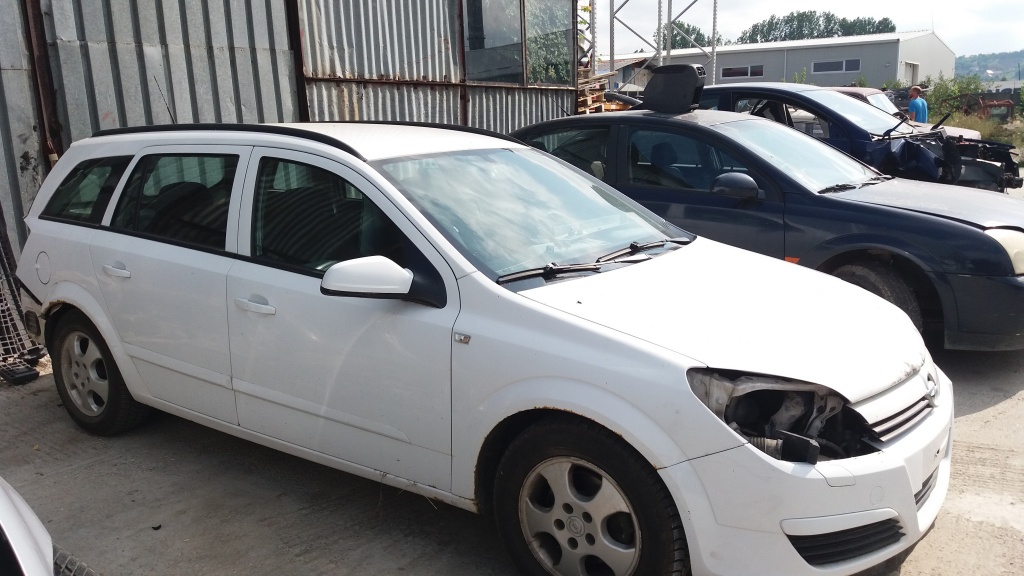 Injector Opel Astra H 2005 Caravan Break 1.7 diesel