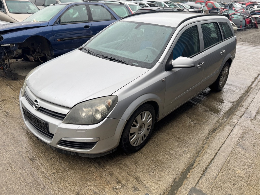 Injector Opel Astra H 2005 Combi 1.6
