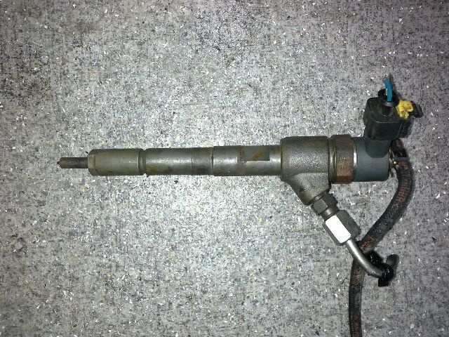 Injector Opel Corsa C 2004 1.3 Diesel 70CP/50KW Cod motor Z13DT