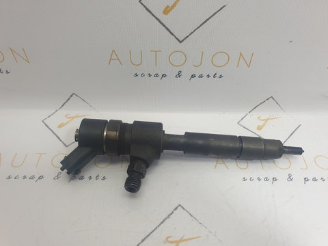 Injector Opel Zafira (A05) 1.9 CDTI 2006