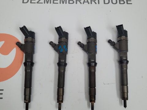 Injector pentru Iveco Daily 2,3 motorizare 78 kw - 106 ps / Euro 5 / 2013 an fabricatie