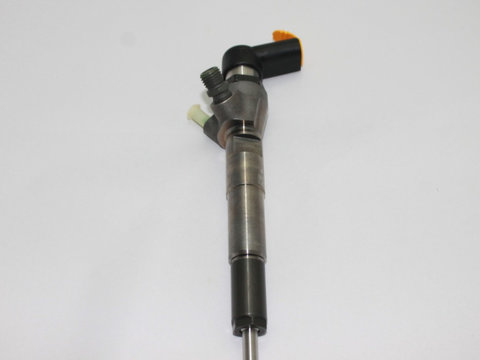 Injector pentru motor diesel 1.5 DCI Euro 6 166008399R