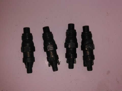 Injector PEUGEOT 306, 405, 406 1.9 Diesel /Renault Laguna I 2.2 Diesel /Opel Omega 2.3 Diesel 1993-1999