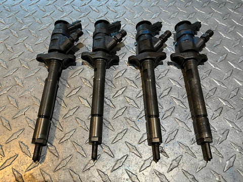 Injector Peugeot 308 1.6 HDi 0445110311