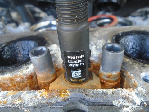 Injector Peugeot 407 2.0 HDI(136CP),COD:9656389980