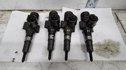 Injector pompa duza audi vw 2.0 tdi 03g1