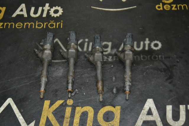 INJECTOR RENAULT 1.9 DCI