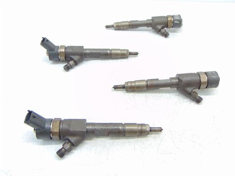 Injector Renault Grand Scenic 1.9 dci 0445110280