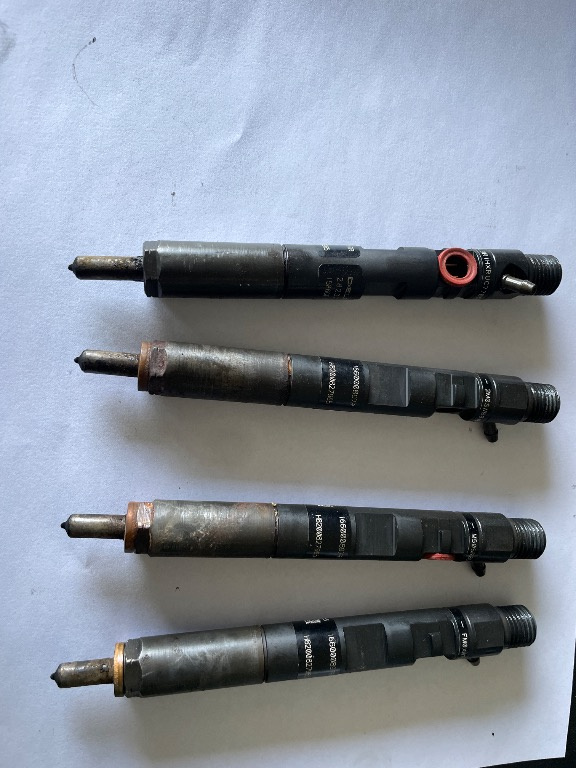 Injector Renault Kangoo 2 1.5 DCI, cod H8200827965.