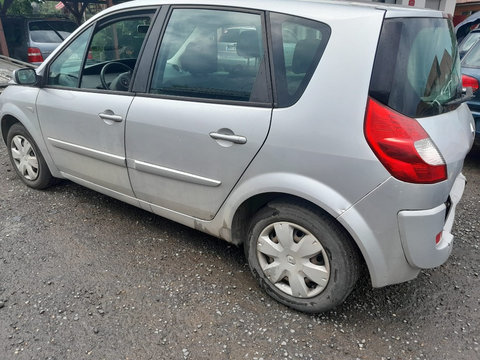 Injector Renault Scenic 2008 hatchback 1.5 DIESEL