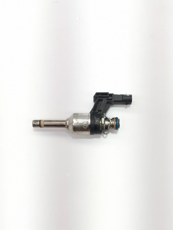 Injector Seat Leon Hatchback 1.2 Tsi an 2011 CBZB 77KW / 105CP 1197 cmc / 1.2L BENZINA cod piesa 03F906036B