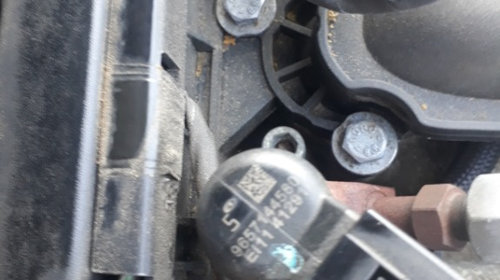 Injector Siemens Volvo V50 2.0 Diesel D4