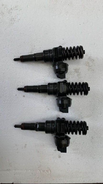 Injector Skoda Fabia 1.4 TDI 51 kw BNM 038130073AG