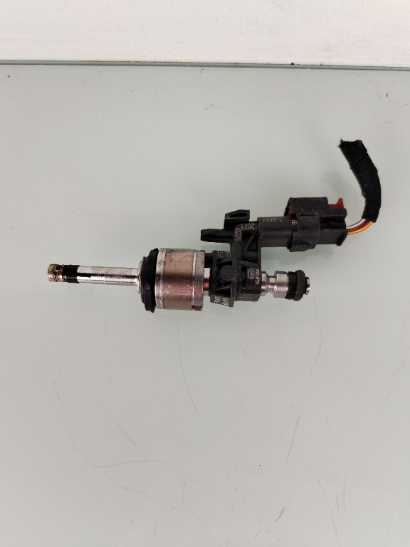 Injector Skoda Karoq 1.5TSI DXD 05E036A