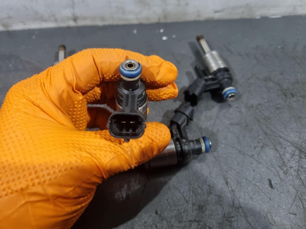 Injector V752835180 Mini Cabrio (R57) 1.
