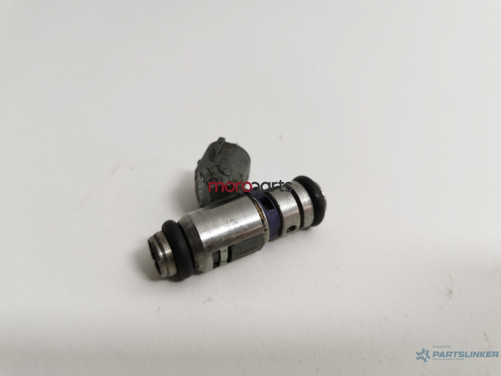 Injector Volkswagen Golf 4 2004 - 1.6 B (BCB) 036031T OEM 036031T