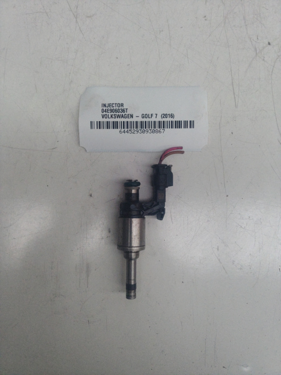 Injector Volkswagen Golf 7 (5g1) an [2013-2019] CZDD cod piesa 04e906036t