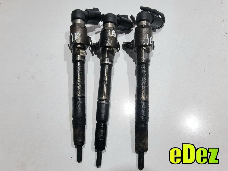 Injector Volkswagen Jetta 3 (1992-1998) 1.6 tdi cay 03L130277B