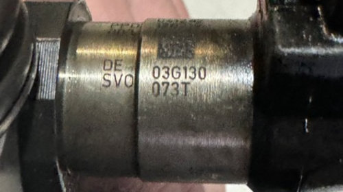 Injector Volkswagen Passat B6 2.0 tdi BM