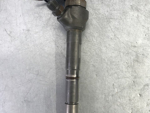 Injector Volkswagen Passat B7 Variant 2.0 TDI 4Motion DSG , 170cp sedan 2012 (03L130277J)