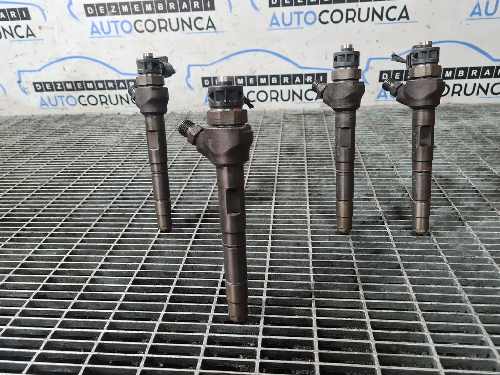 Injector Volkswagen Tiguan 5N Facelift 2.0 TDI 2011 - 2015 140CP CFFB Euro 5 0445110369