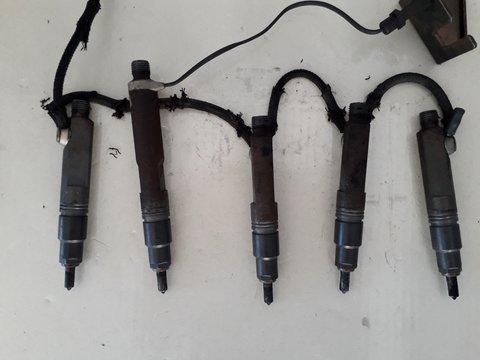 Injector Volvo 2.5 D TDI