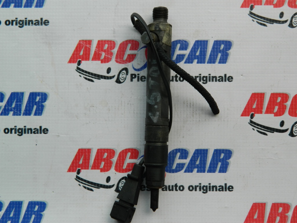 Injector Volvo V70 1 2.5 TDI cod: 074130202B model 1998