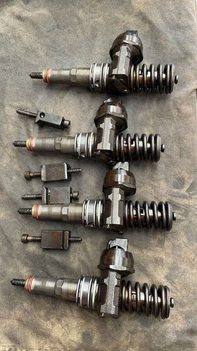 Injector VW Eos 2.0 TDI 103 KW 2007 0414720312 BMM