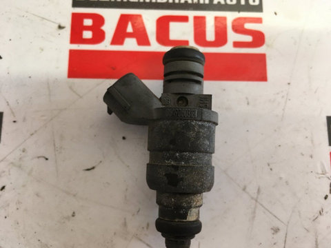 Injector VW Golf 4 cod: 06a906031