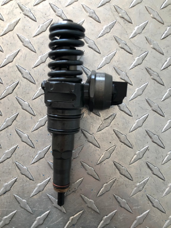 Injector VW Golf 5 / Skoda Octavia 2 / VW Passat B