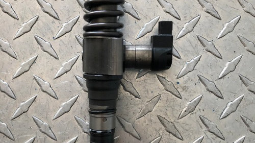 Injector VW Passat B6 2.0 BKP 03G130073S