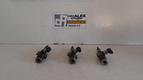 Injector Vw Passat B6 2.0 TDI BKP cod-03