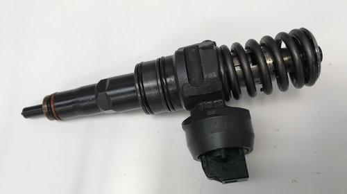 Injector Vw Passat B6 2.0 TDI BMP cod: 0