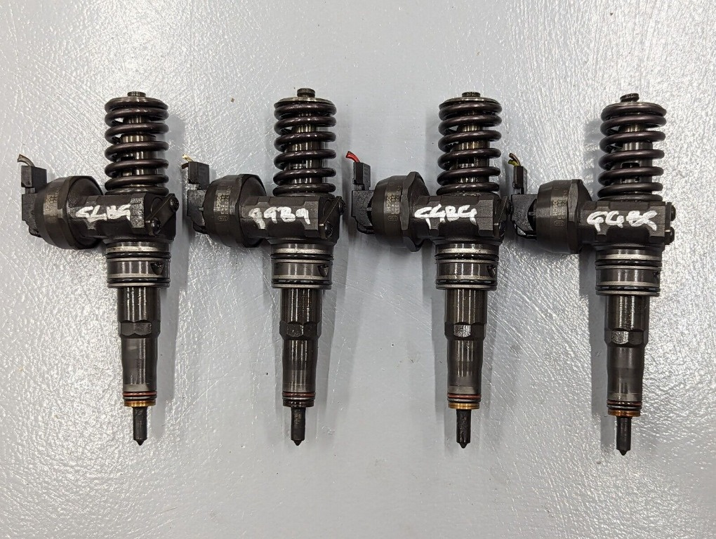 Injector VW Polo IV Hatchback (9N) 1.9 TDI 101 CP cod: 038130073BN