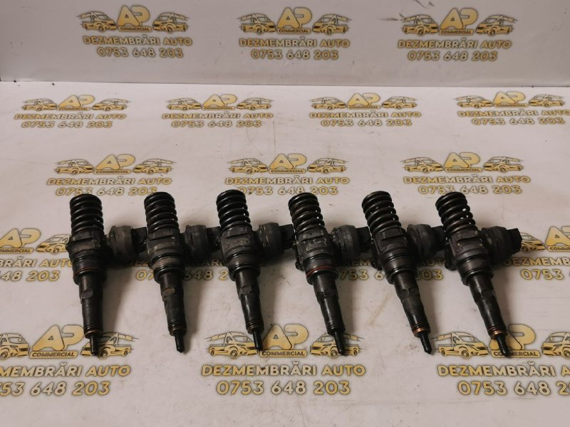 Injector VW Transporter T5 Van (7HH) 1.9