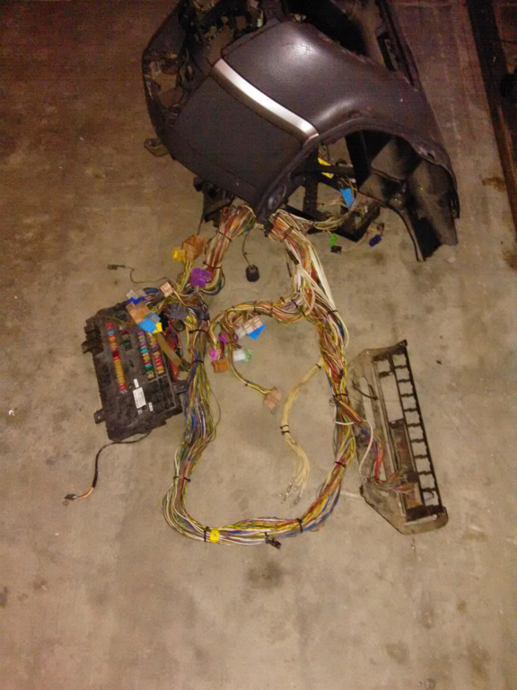 Instalatie electrica bord Volvo FH12, an 2004.