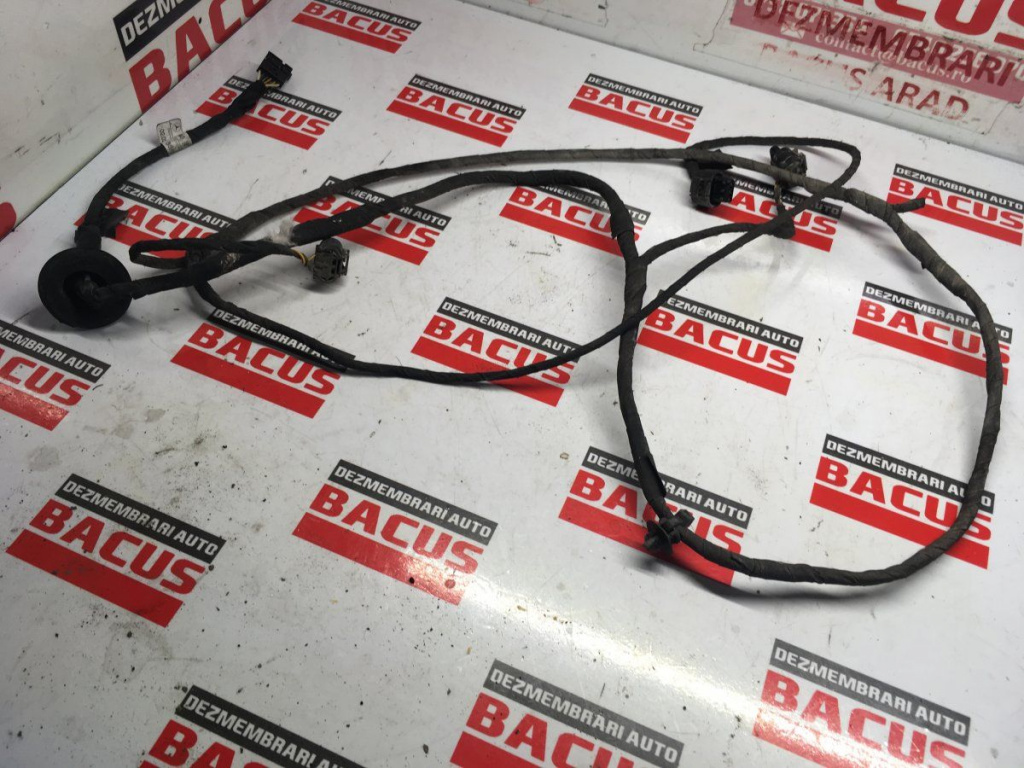 Instalatie senzori de parcare Mercedes W212 cod: a2125405701