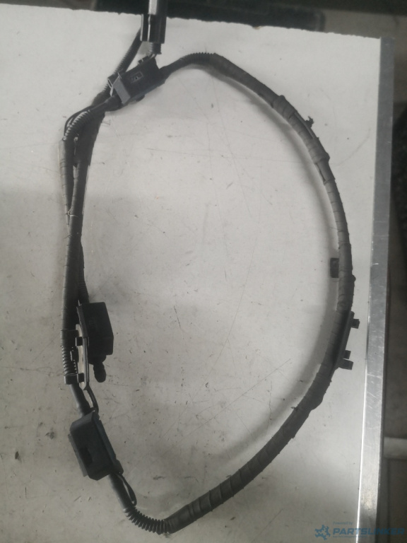 Instalatie spalator parbriz BMW 5 (F10) [ 2009 - 2016 ] OEM 13264011